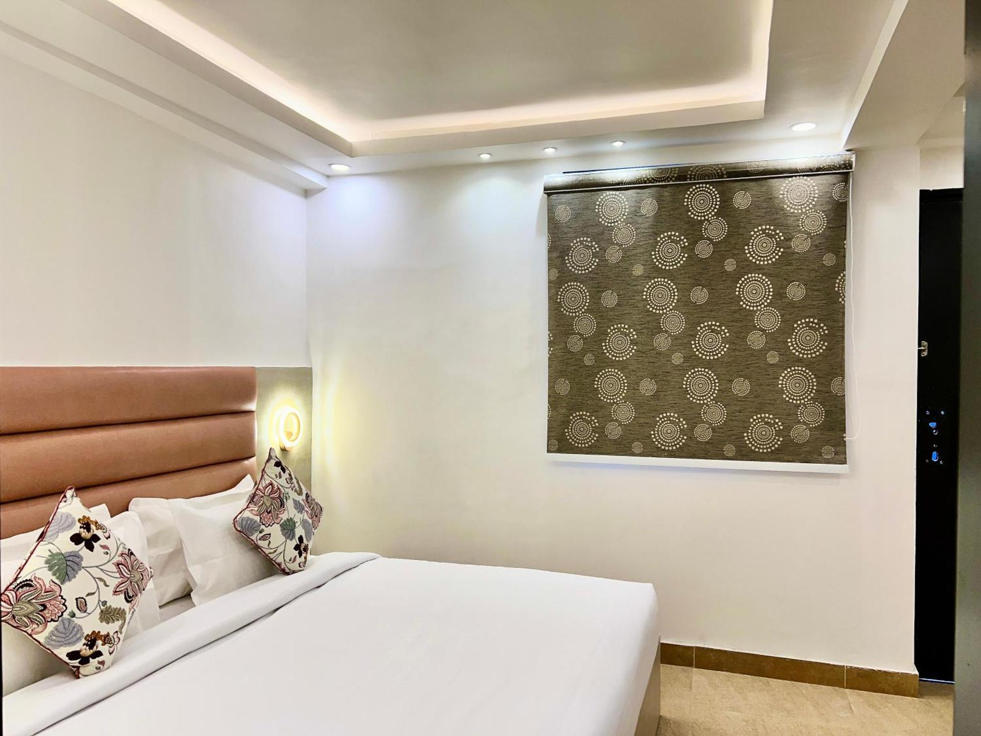מוסורי Hotel Pride Inn - 800 Mts From Mall Road מראה חיצוני תמונה
