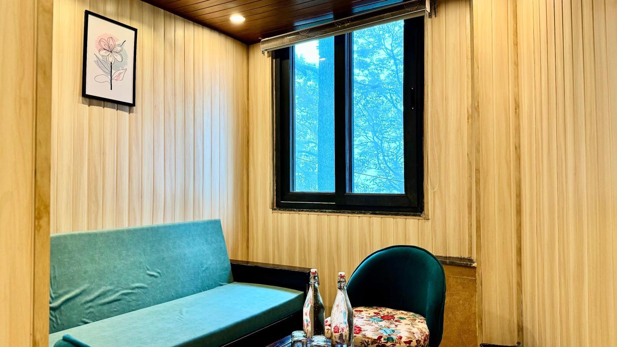 מוסורי Hotel Pride Inn - 800 Mts From Mall Road מראה חיצוני תמונה